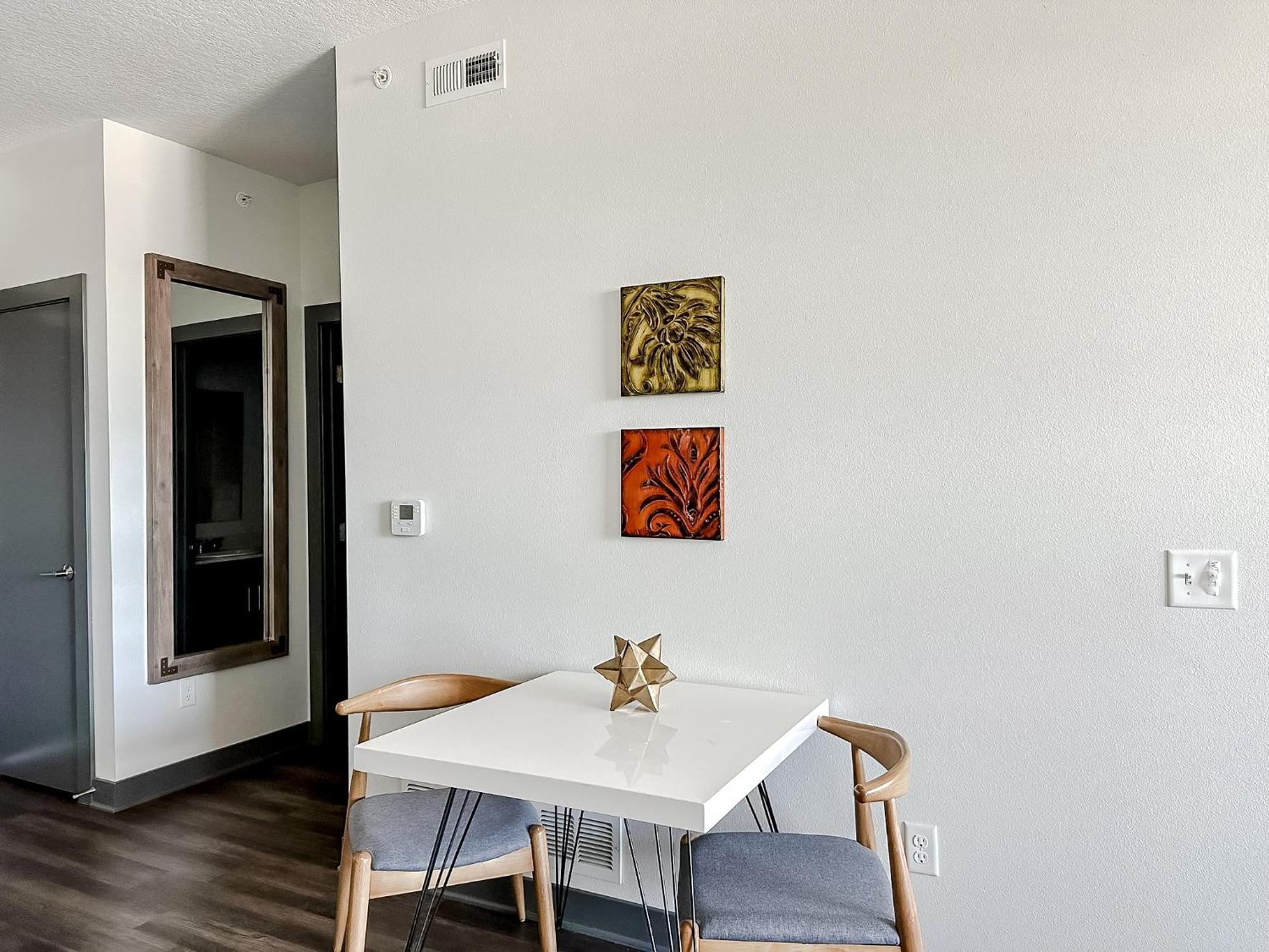 Sleepover 1Bd 1Ba Des Moines Apartments Exterior photo